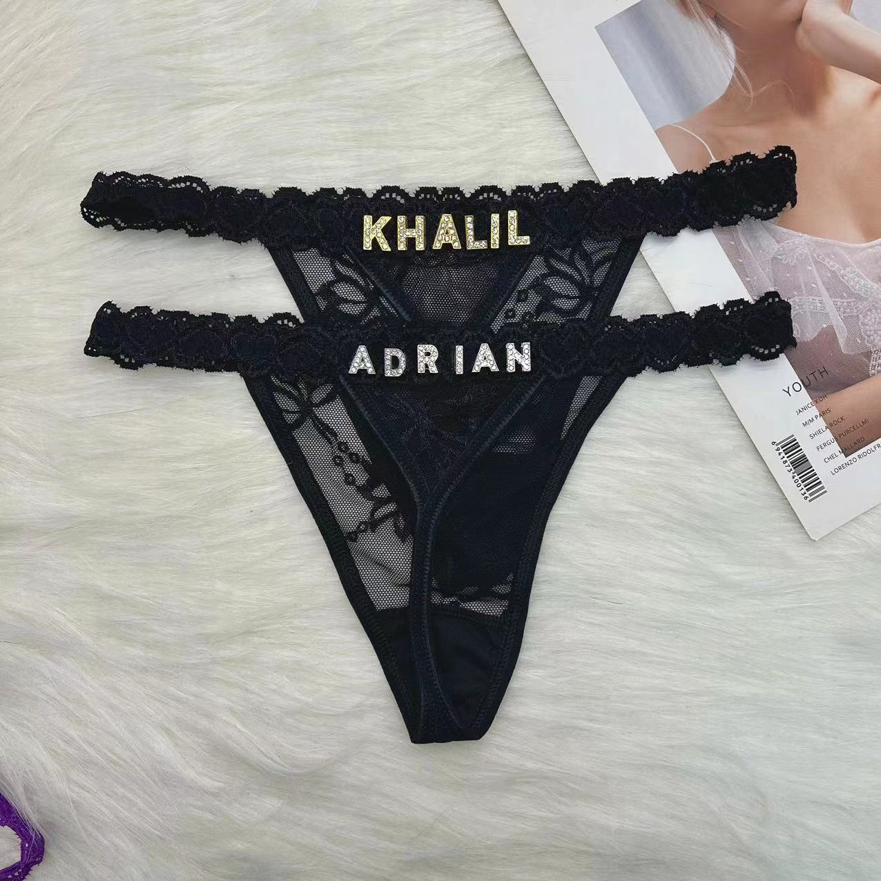 Tanga con nombre personalizado - Body Jewelry Names reseña y precio